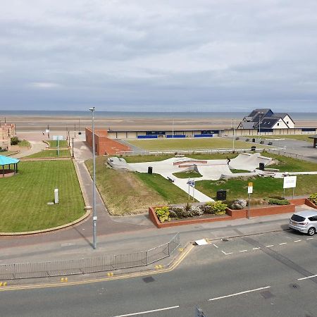 Sand Beach Hotell Rhyl Eksteriør bilde